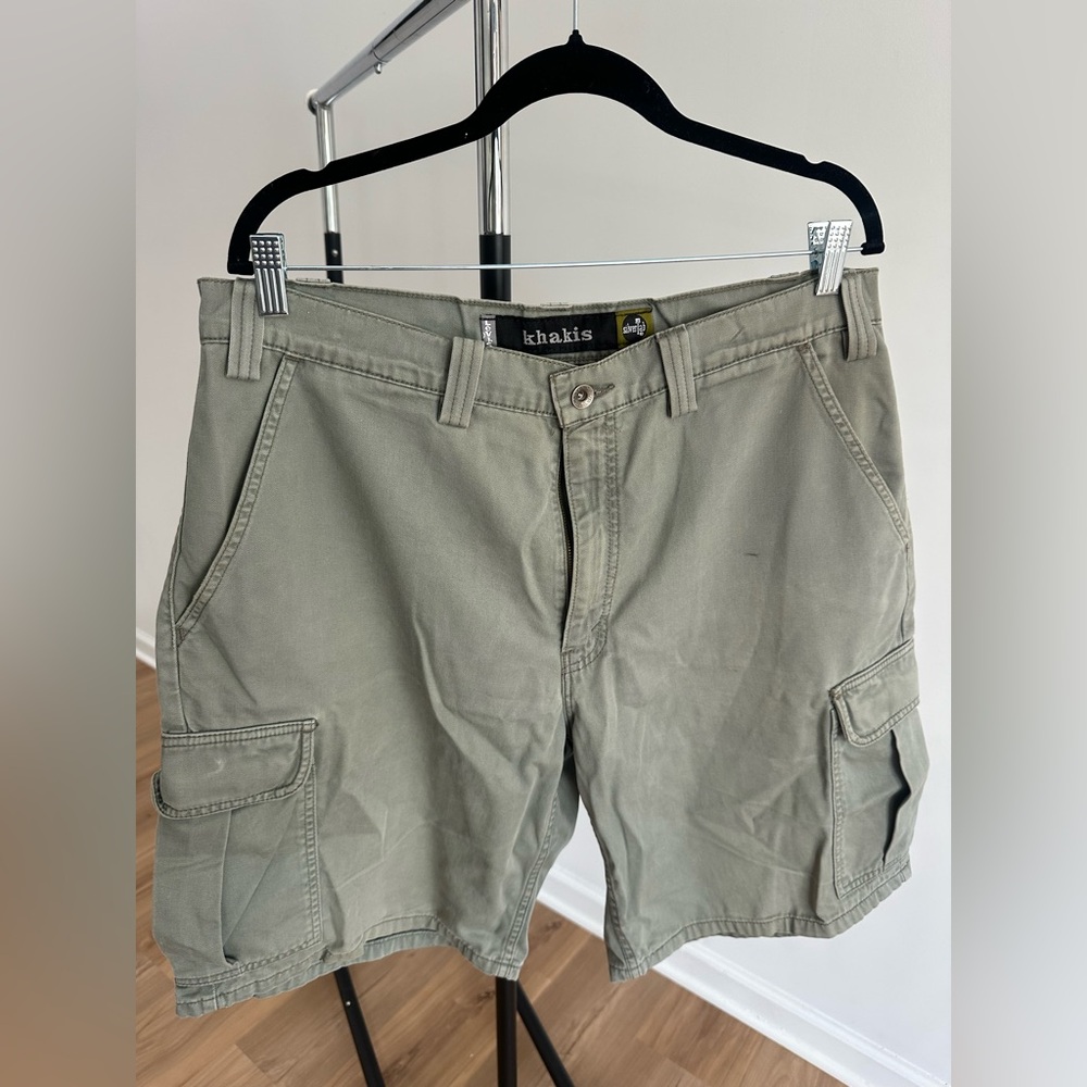 Levi's Men's Cargo Shorts - Olive